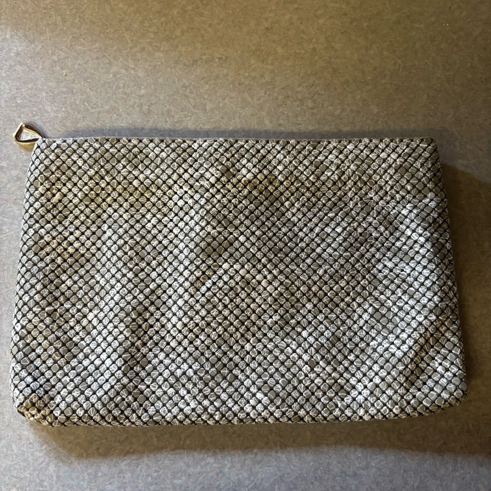 Vintage Whiting and Davis 70s Snake Print Quiet Luxury Zip Pocket Clutch Bag
